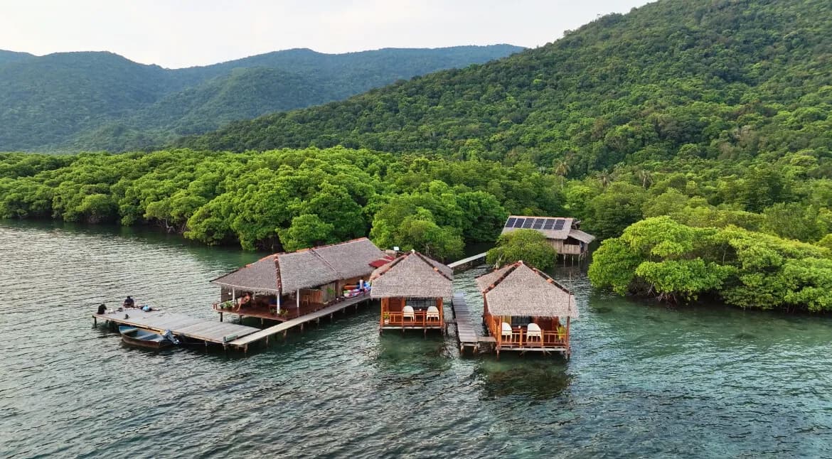 Floating Paradise - eco-luxury retreat above the sea