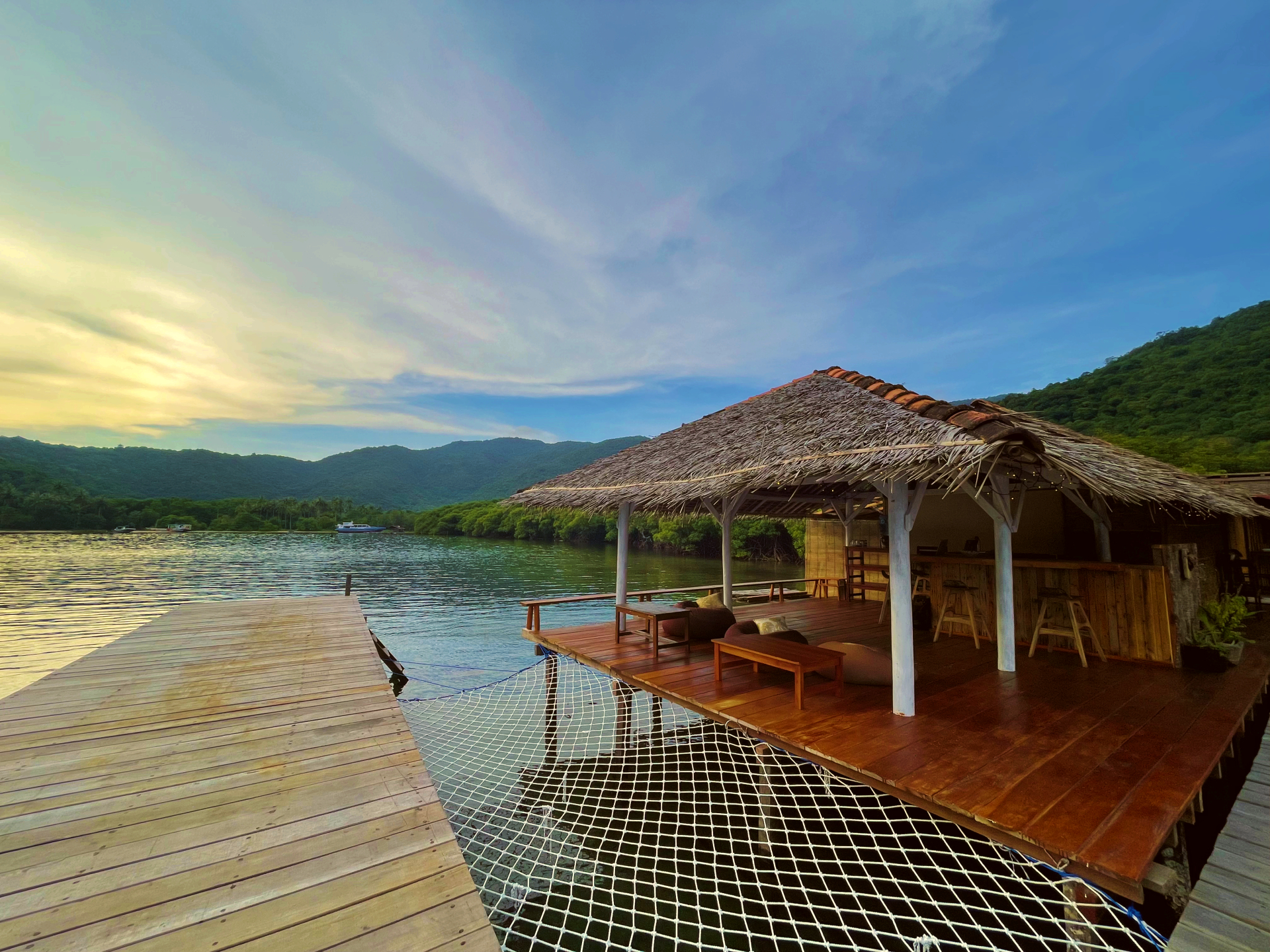 The Terrace of Floating Paradise